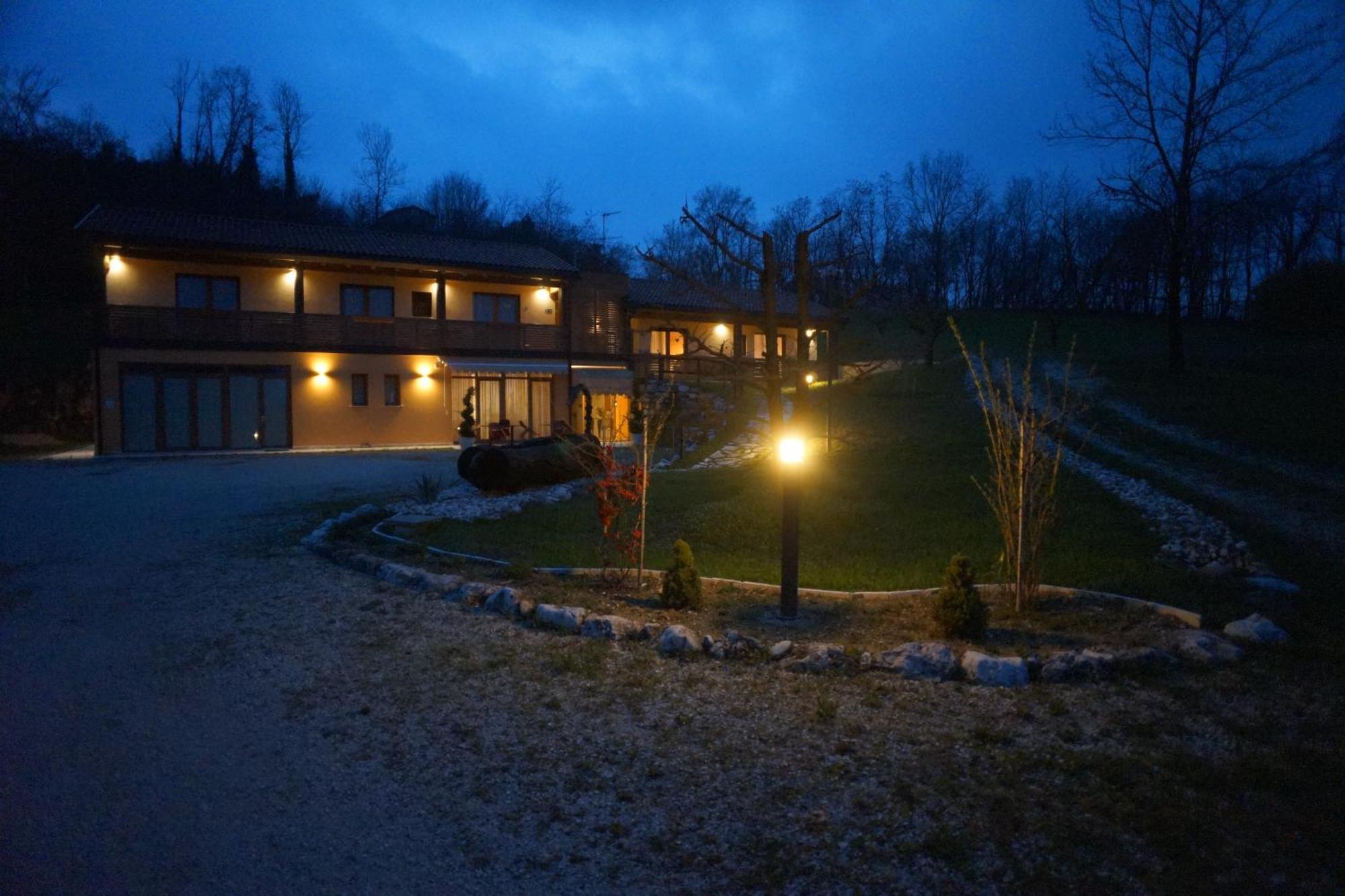 Nikolas' Valley Cornuda Exterior photo